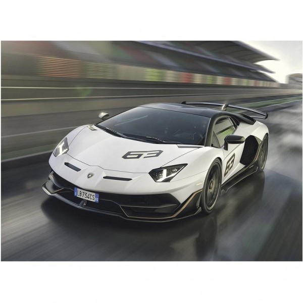 Sportbil på racerbana